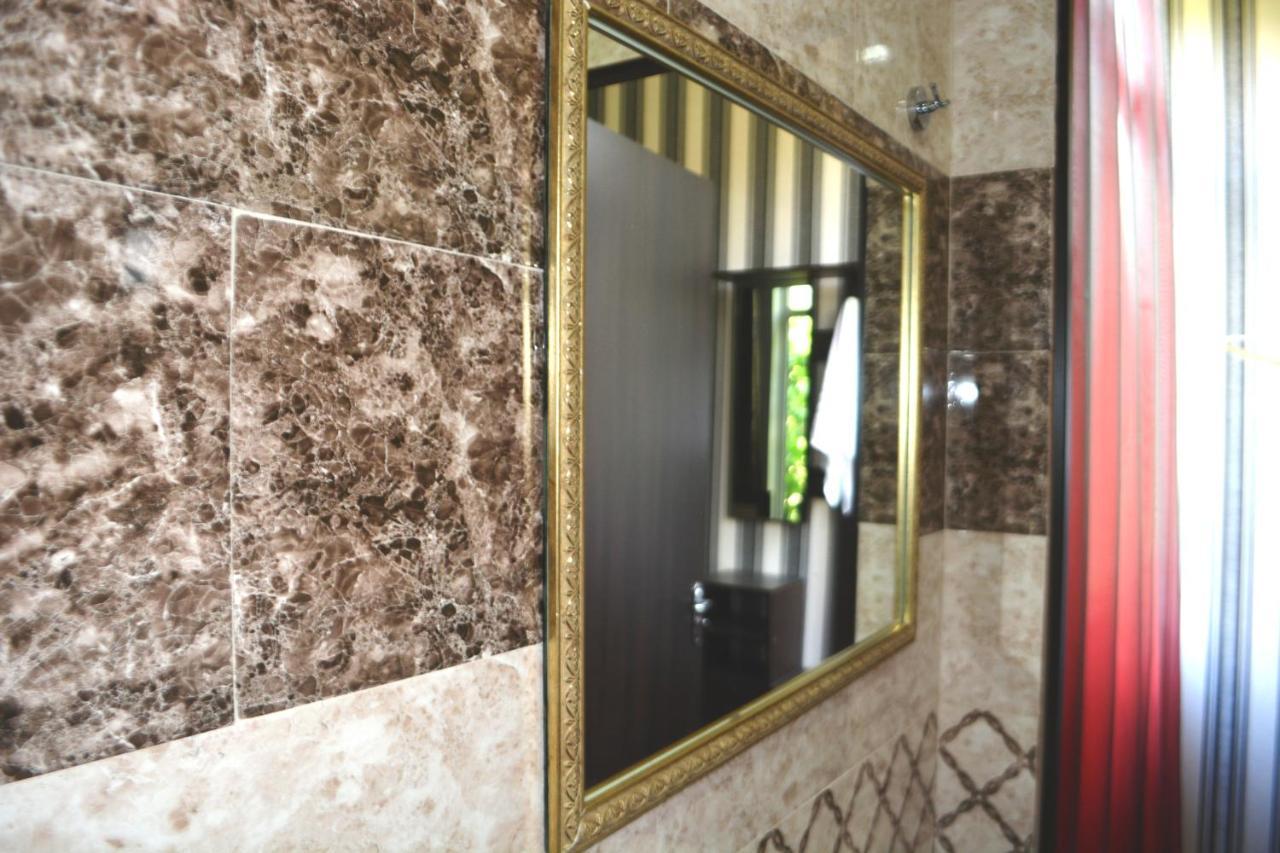 Mg Hotel Yerevan Exterior foto
